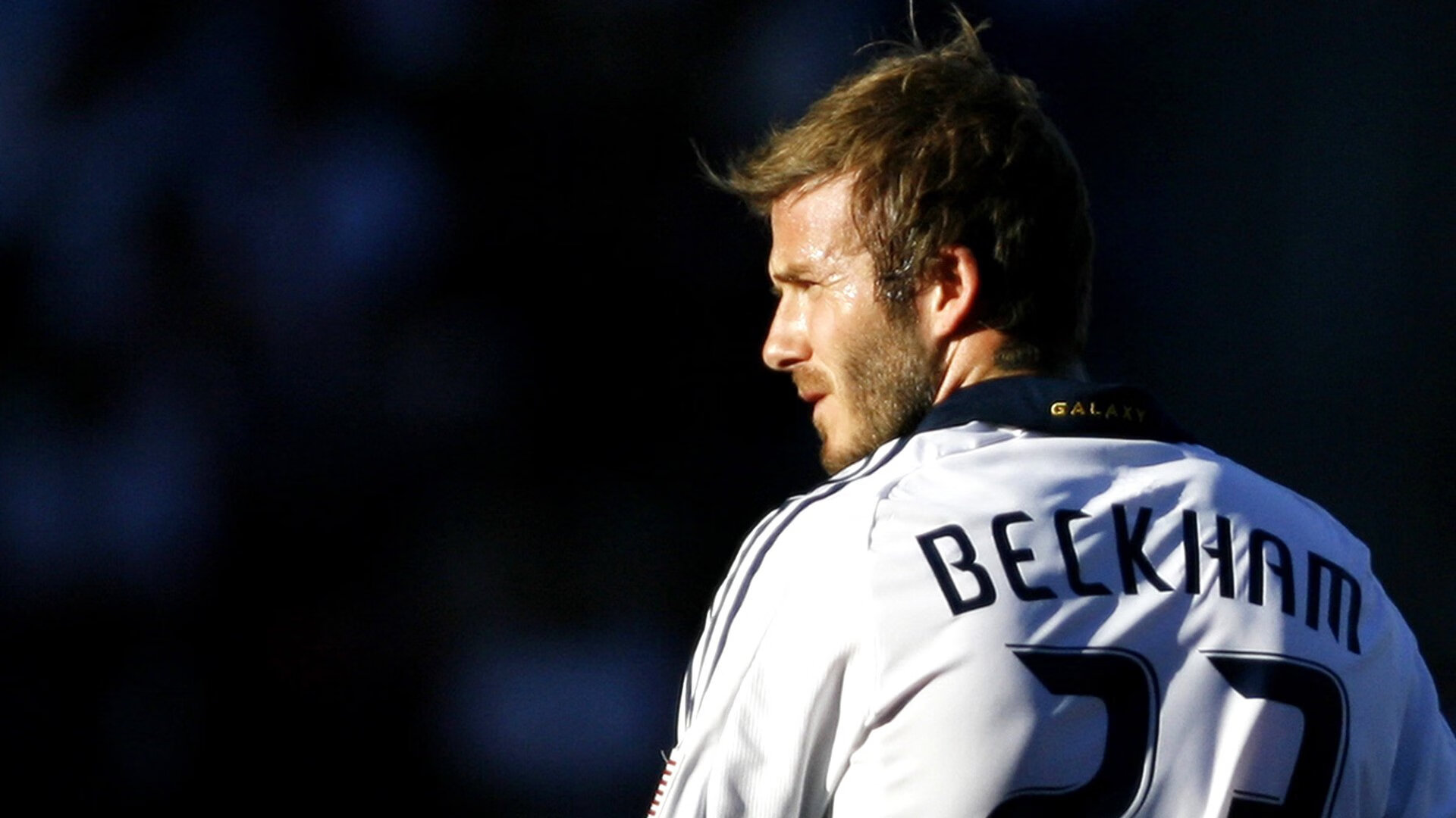 MAD不断突破！，梅西连续三场比赛得分超过爆冷赢得满堂喝彩