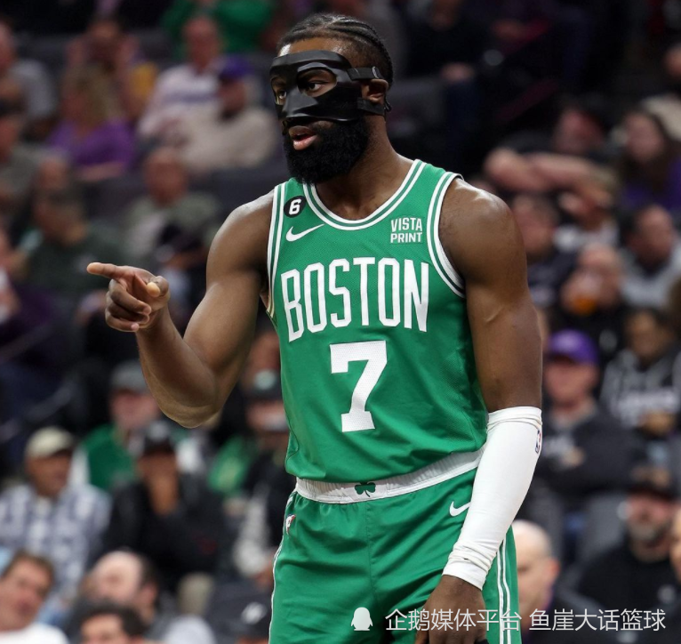  塔图姆在日本队比赛中败北，比分优势明显引发热议！